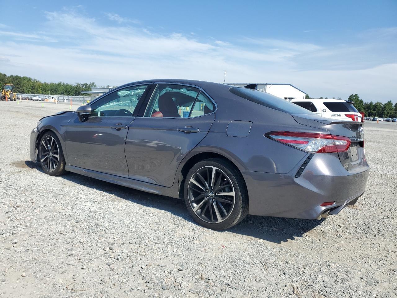 2019 TOYOTA CAMRY