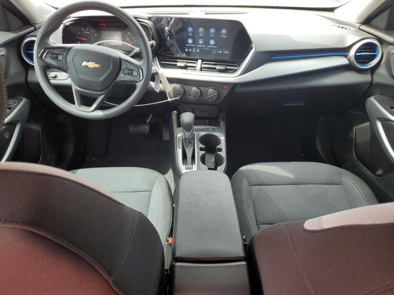 2025 CHEVROLET TRAX