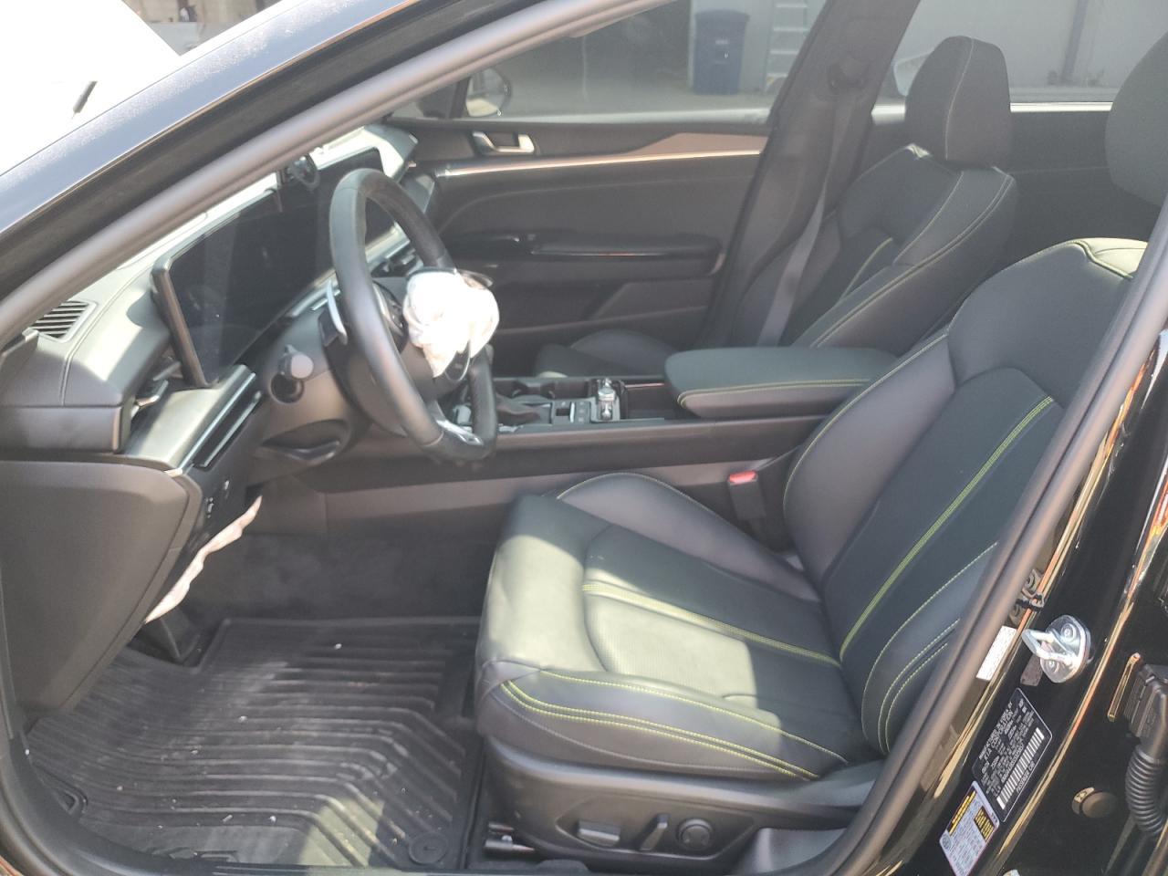 2025 KIA K5