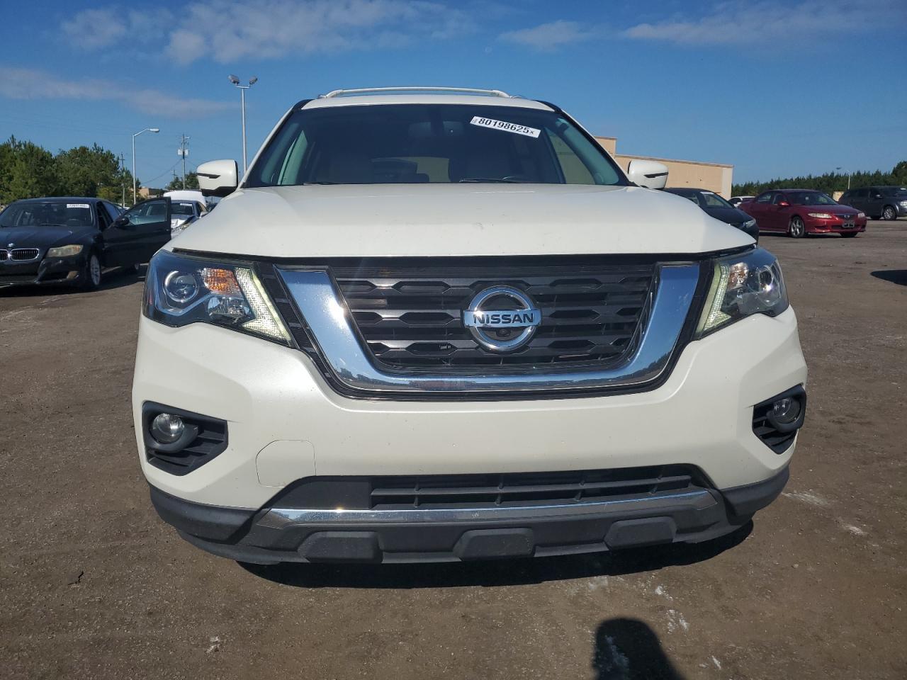 2017 NISSAN PATHFINDER