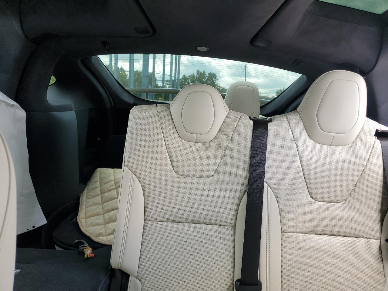 2026 TESLA MODEL X