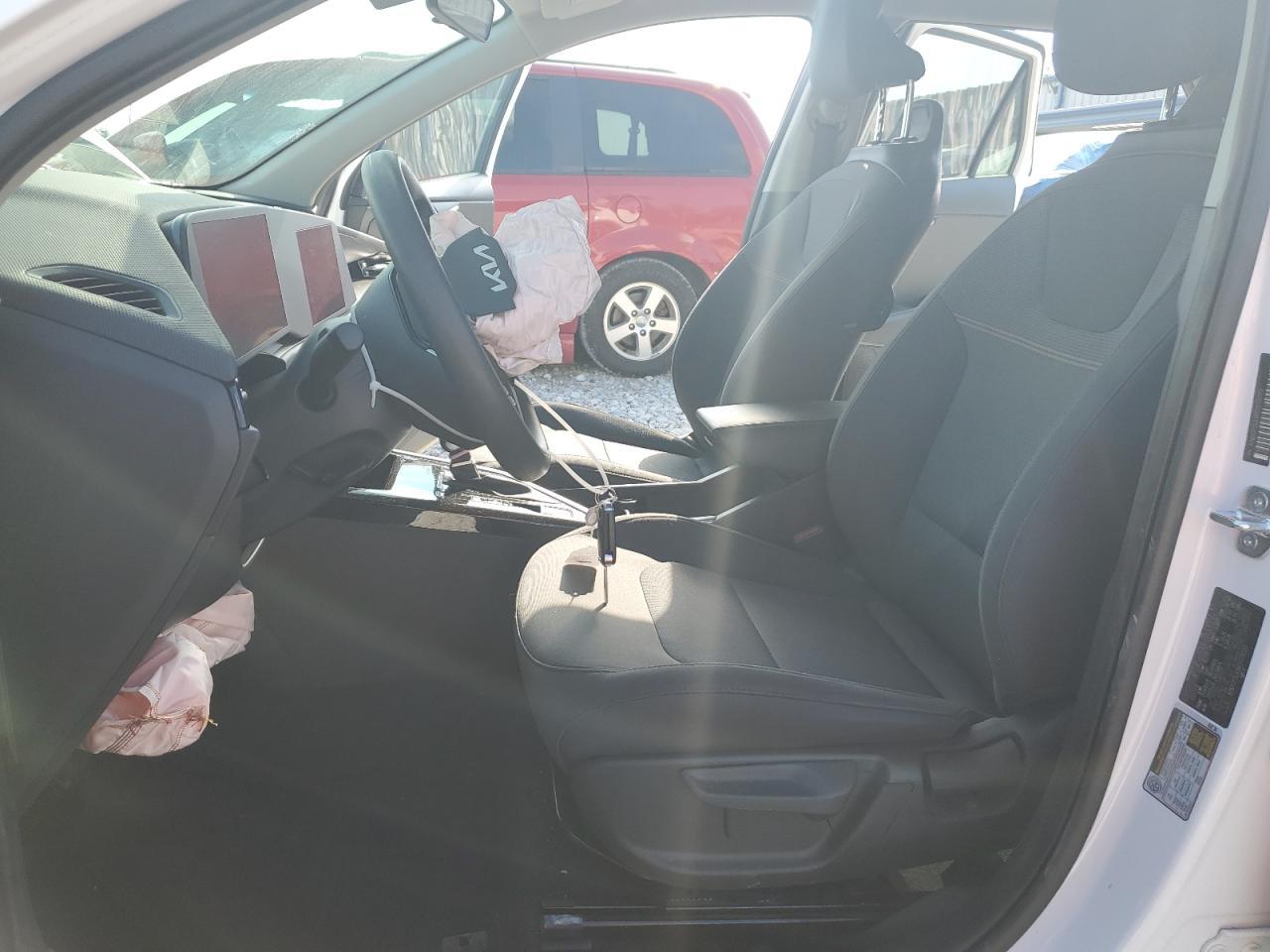2024 KIA Niro