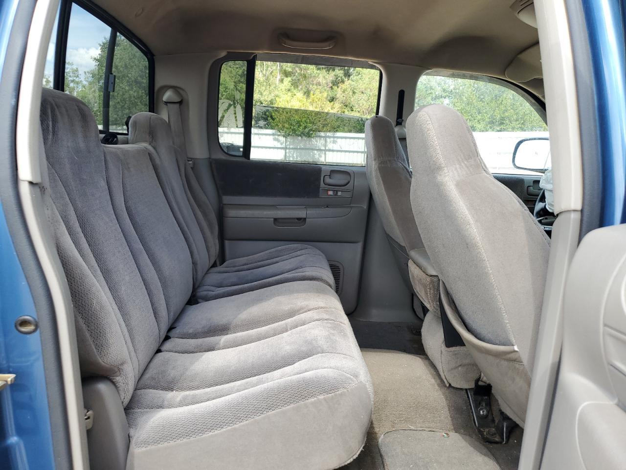 2002 DODGE Dakota