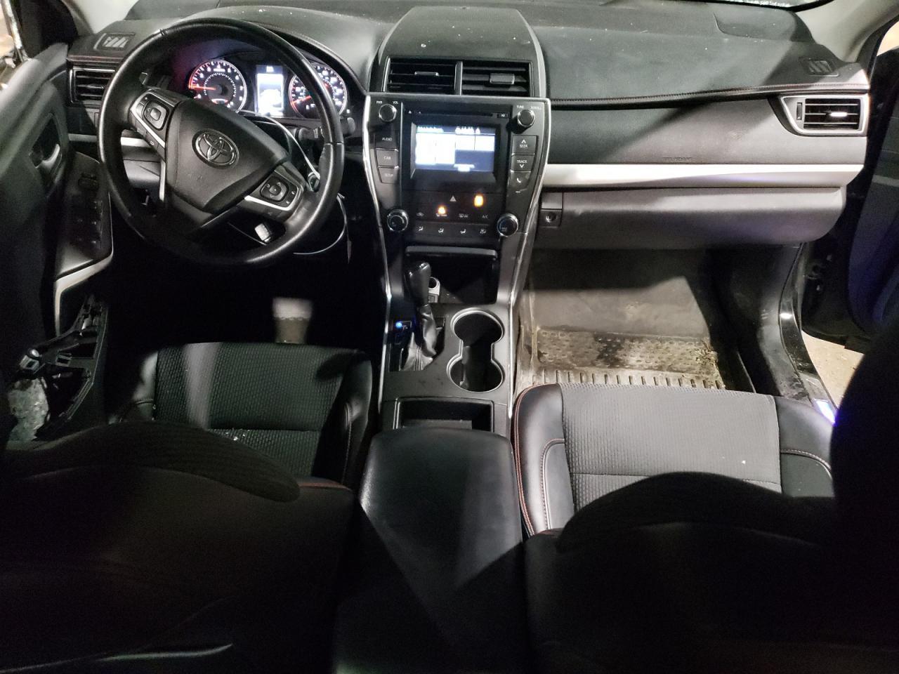 2017 TOYOTA CAMRY
