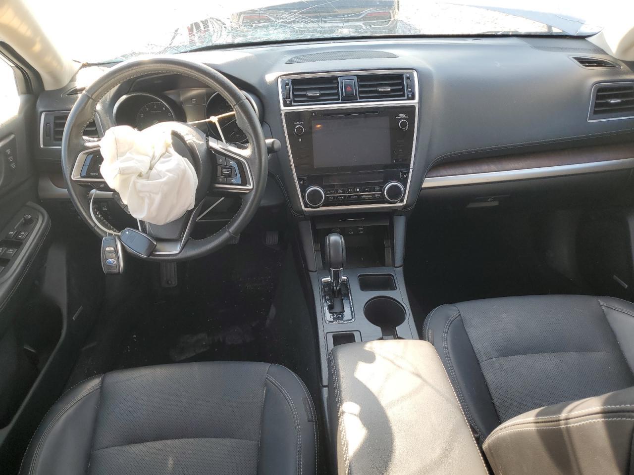 2018 SUBARU Outback