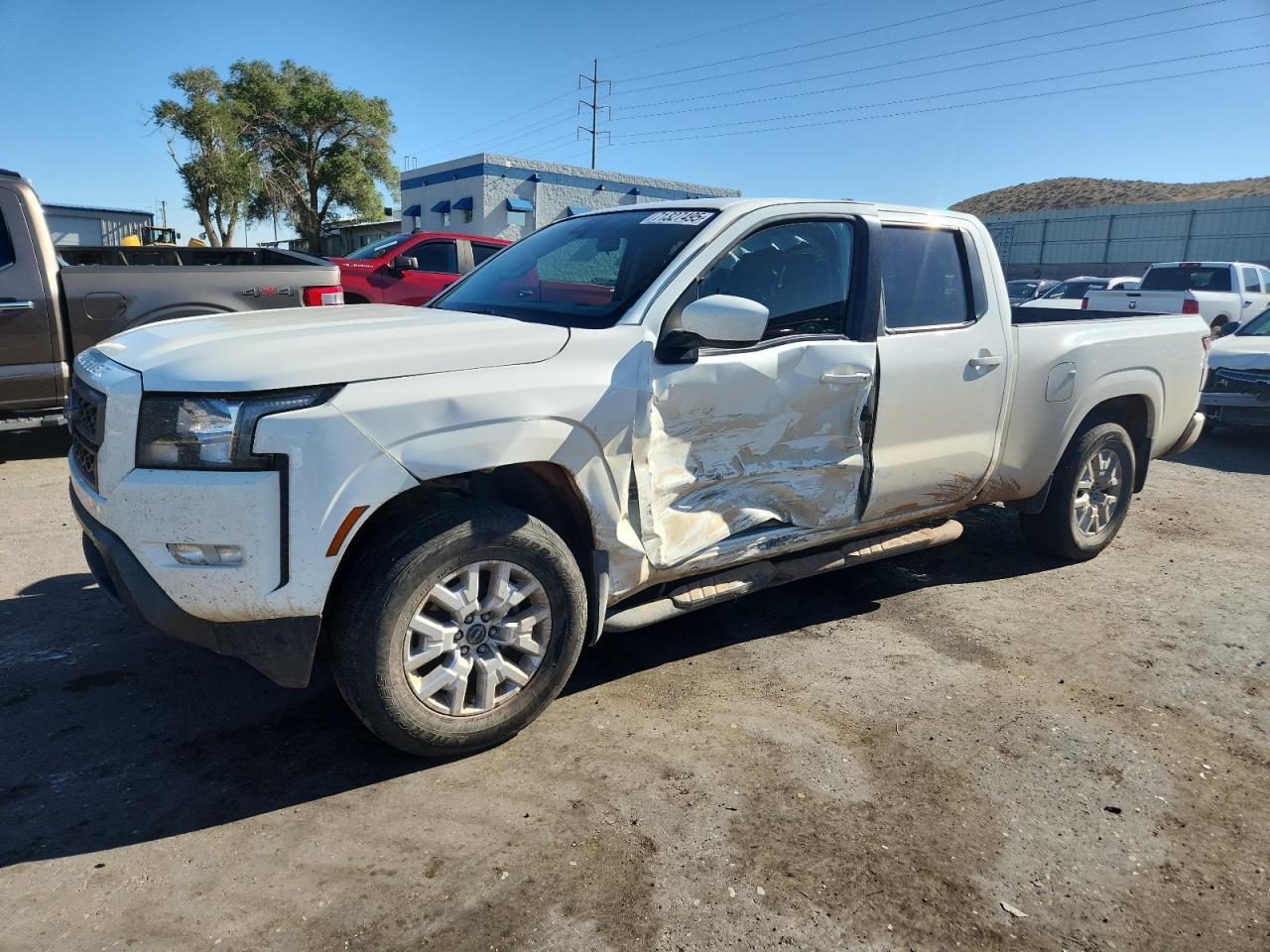 2022 NISSAN Frontier