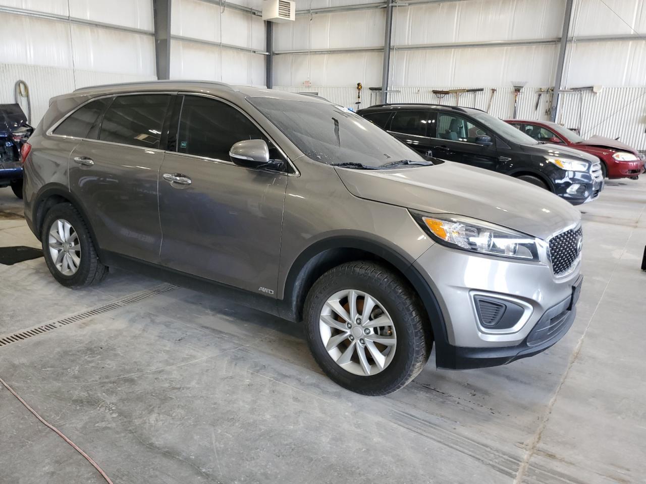 2016 KIA SORENTO