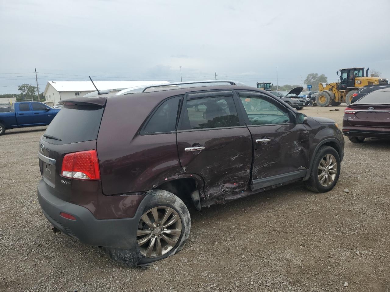 2011 KIA SORENTO