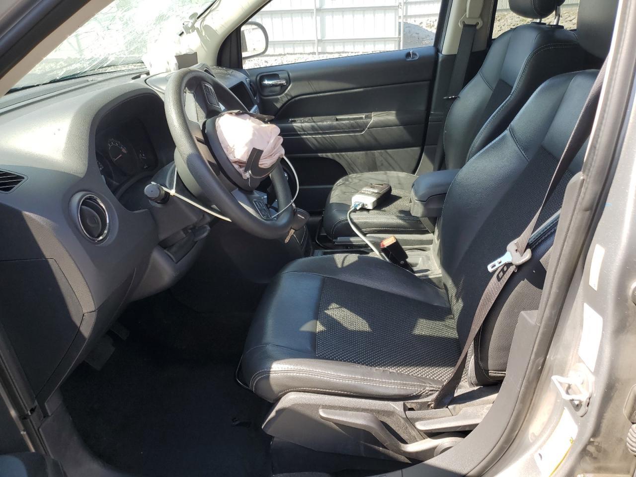 2015 JEEP Compass