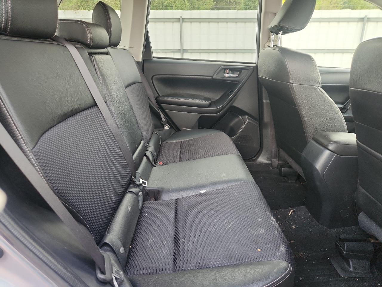 2016 SUBARU FORESTER