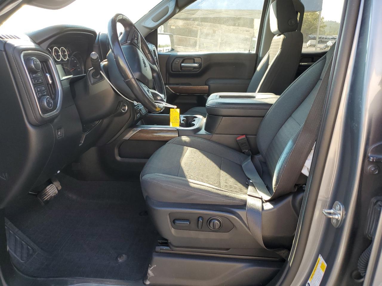 2020 CHEVROLET Silverado