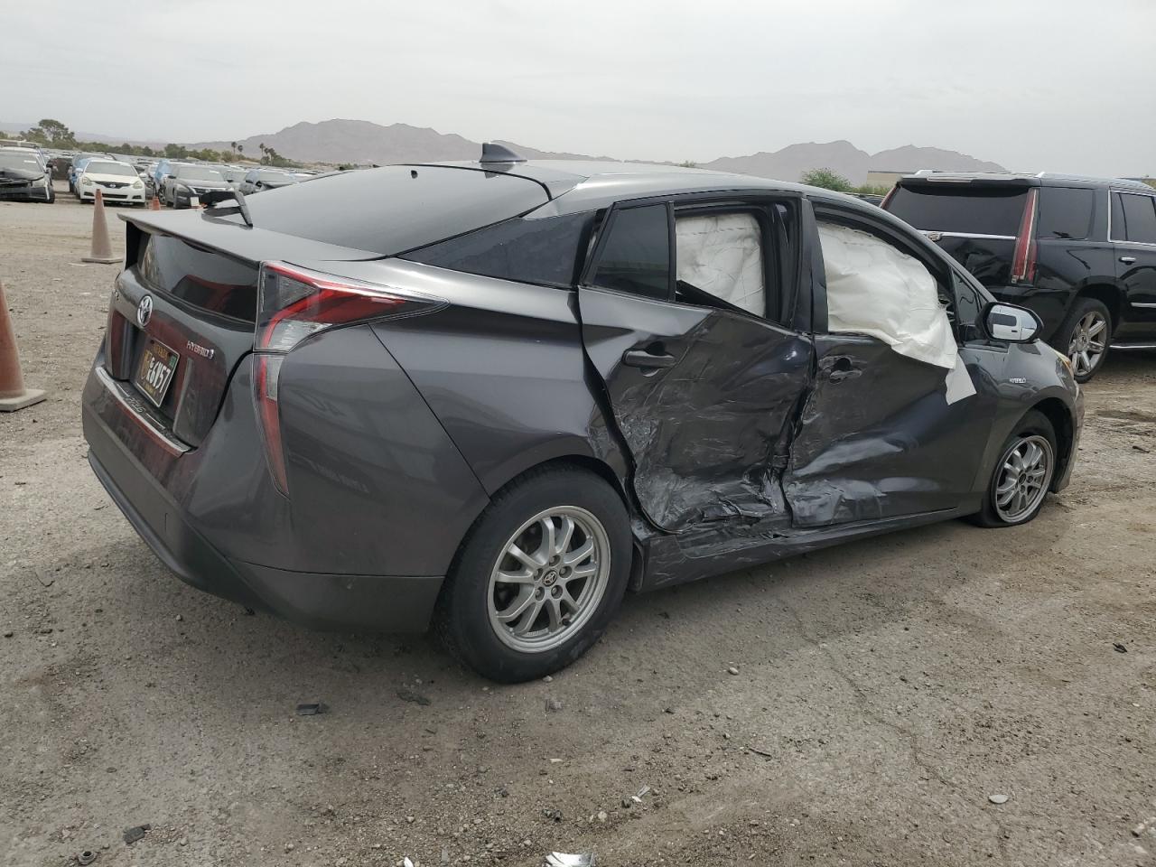 2017 TOYOTA PRIUS