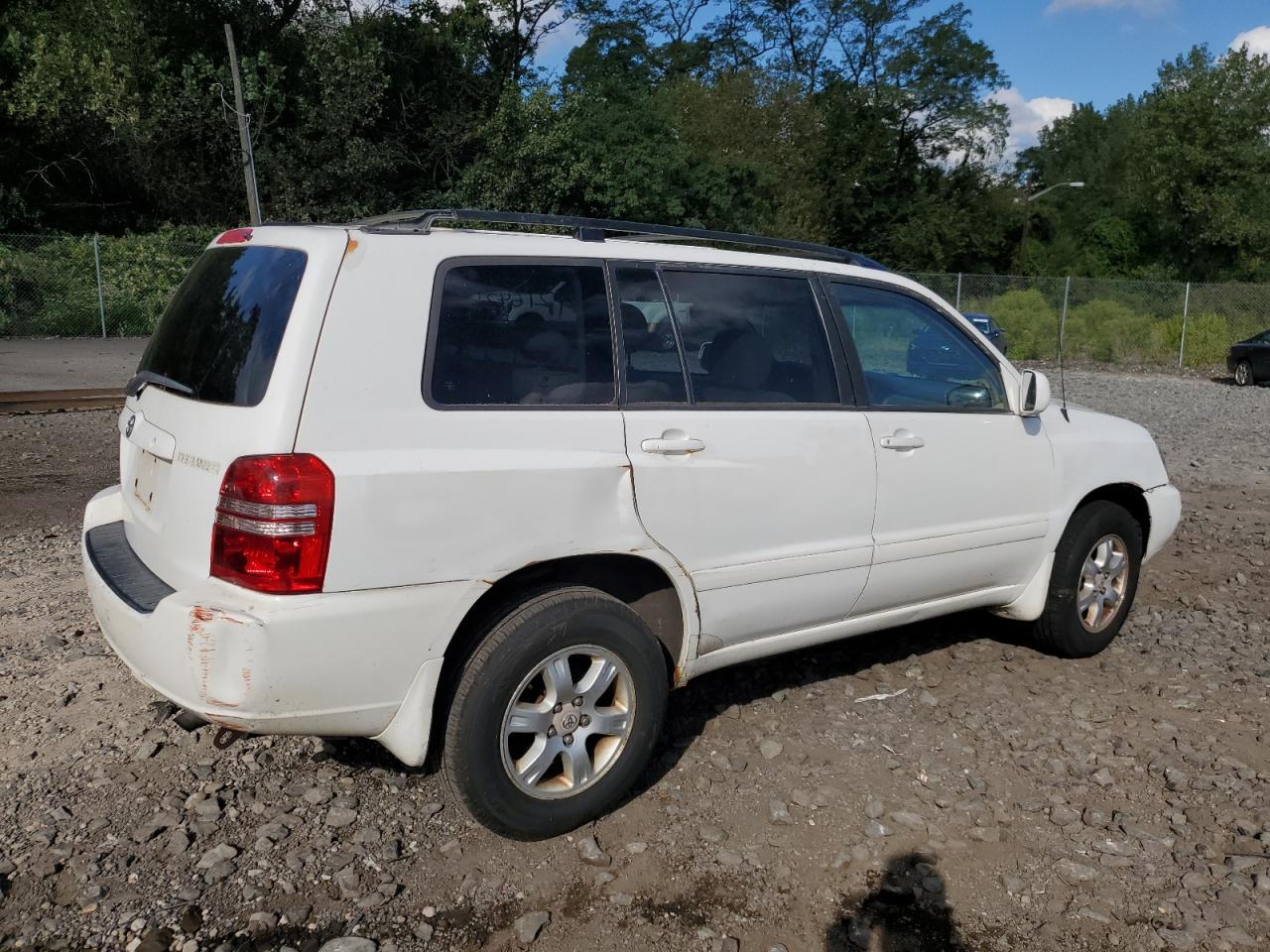 2001 TOYOTA HIGHLANDER