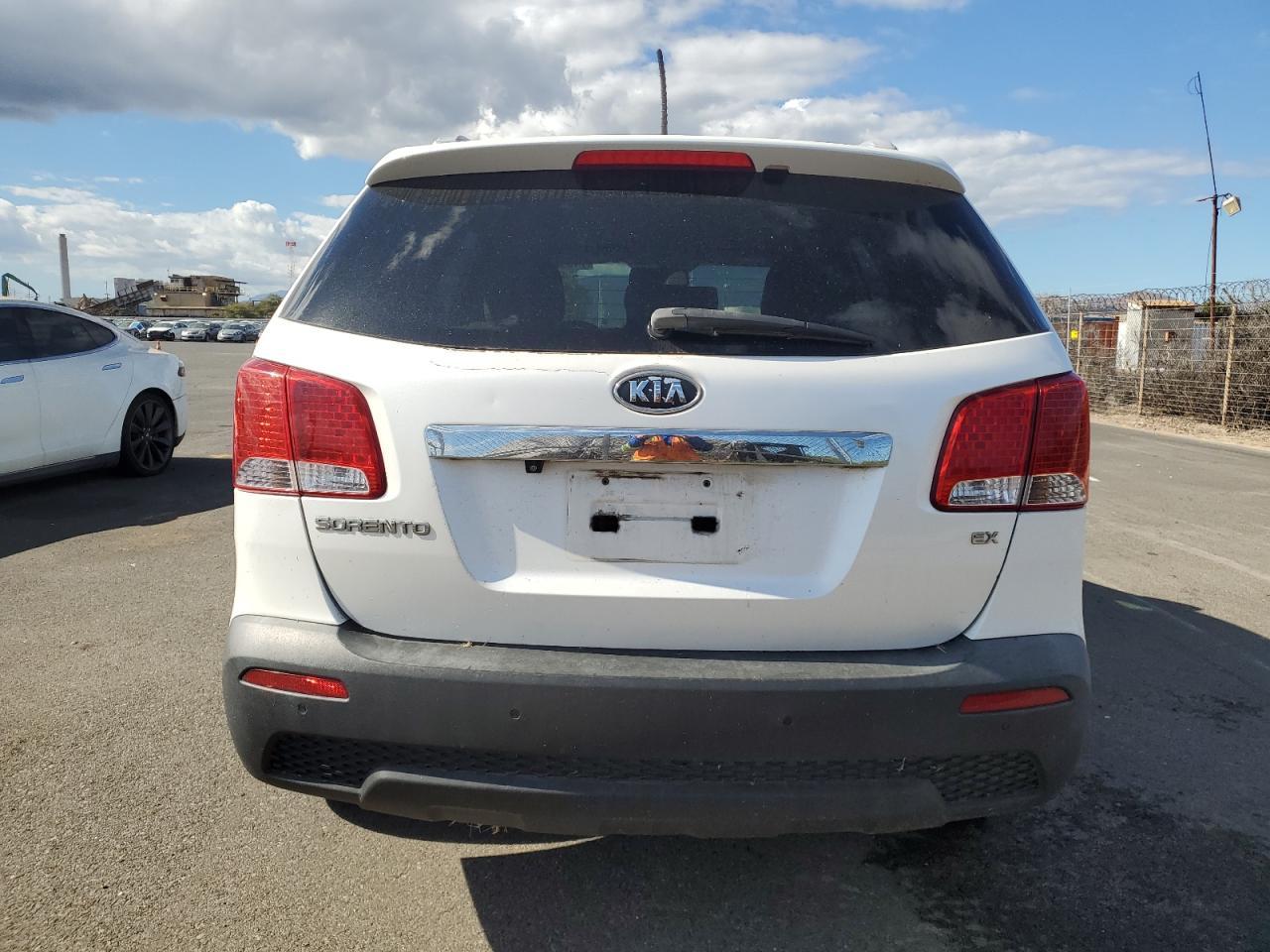 2011 KIA SORENTO