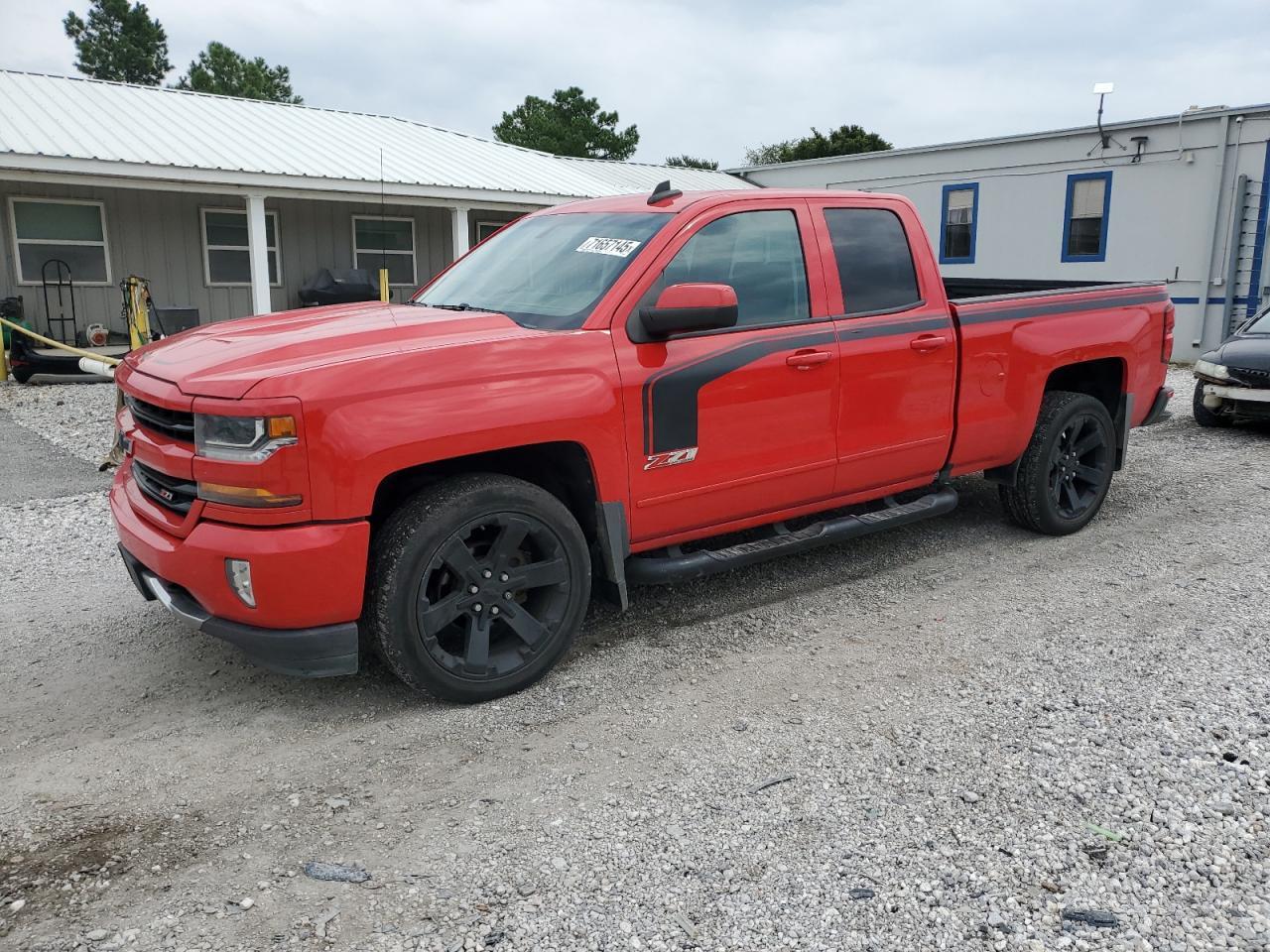 2017 CHEVROLET Silverado