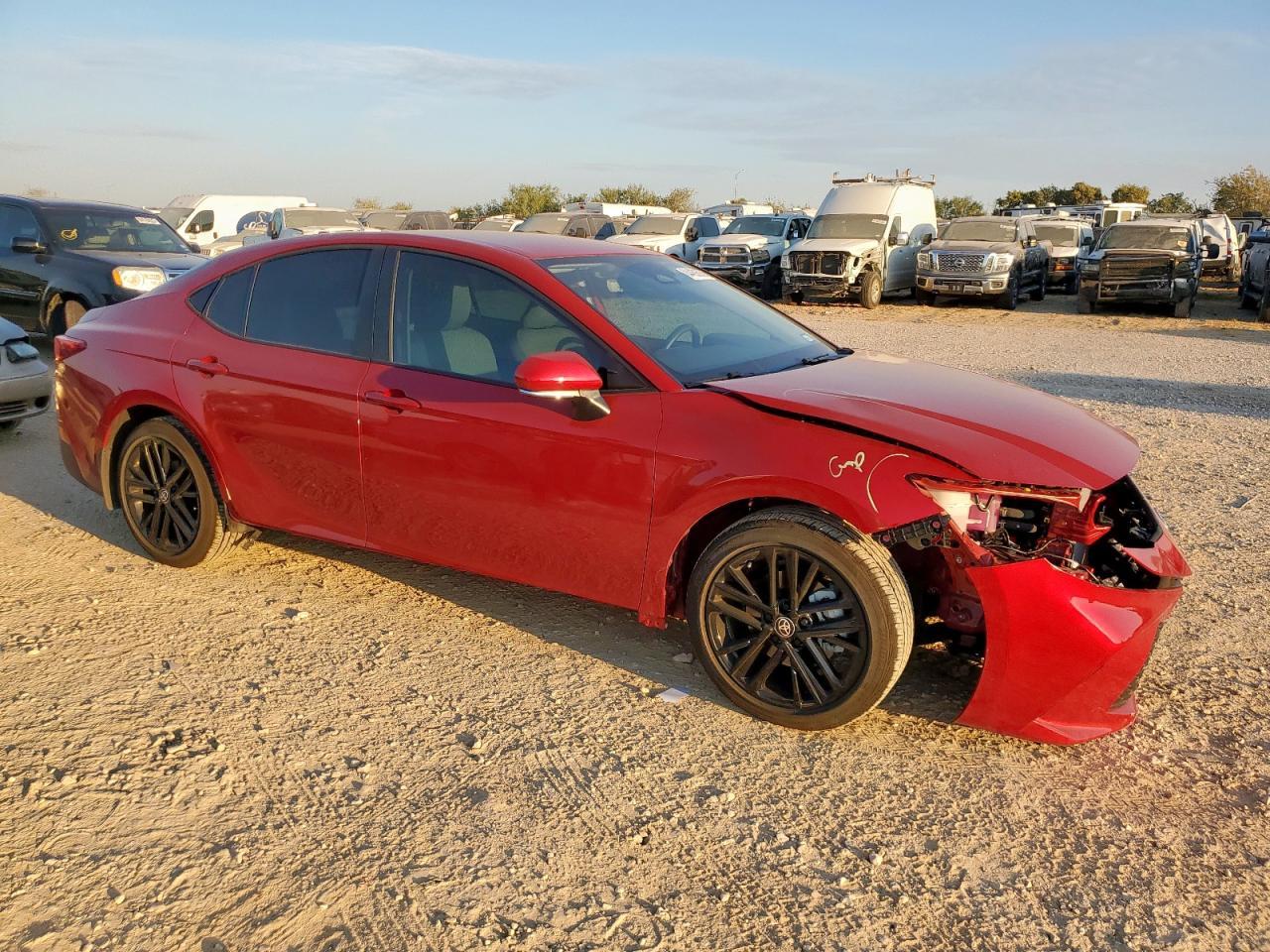2025 TOYOTA CAMRY