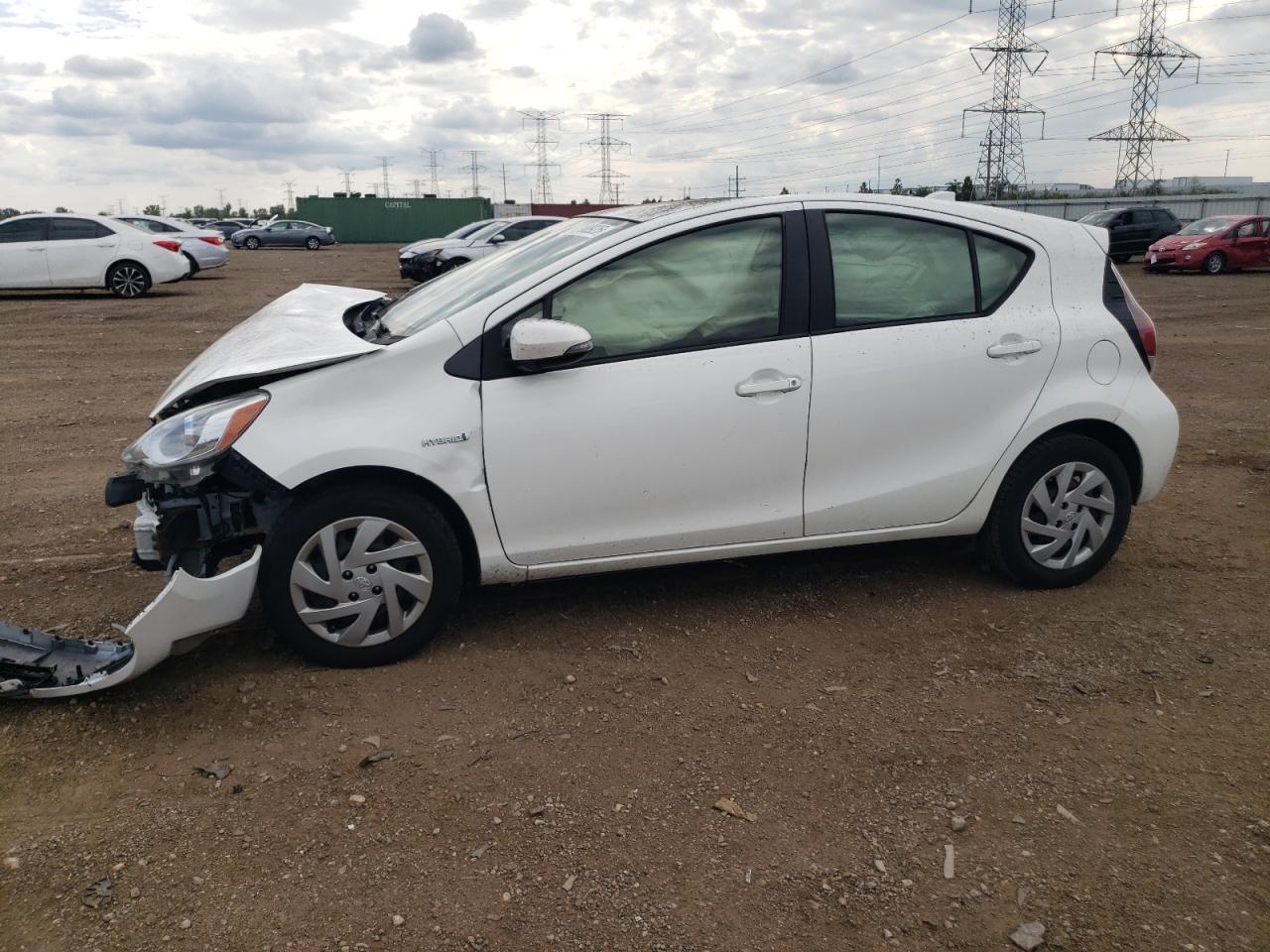 2015 TOYOTA Prius c