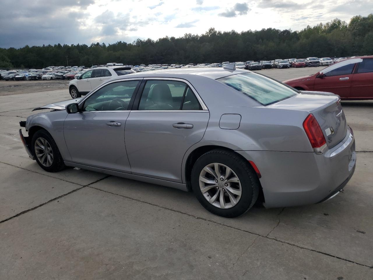 2015 CHRYSLER 300