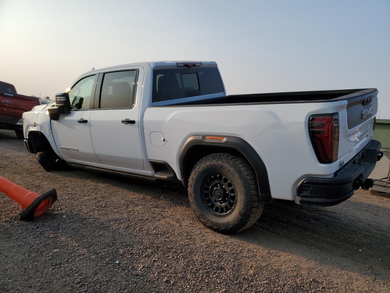 2025 GMC Sierra