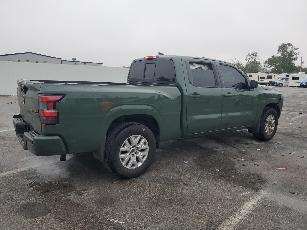 2022 NISSAN Frontier