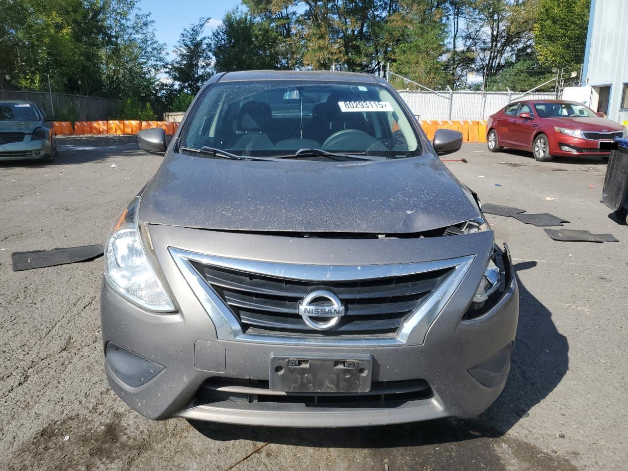 2015 NISSAN VERSA