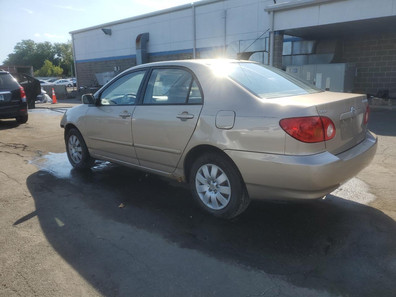 2004 TOYOTA COROLLA