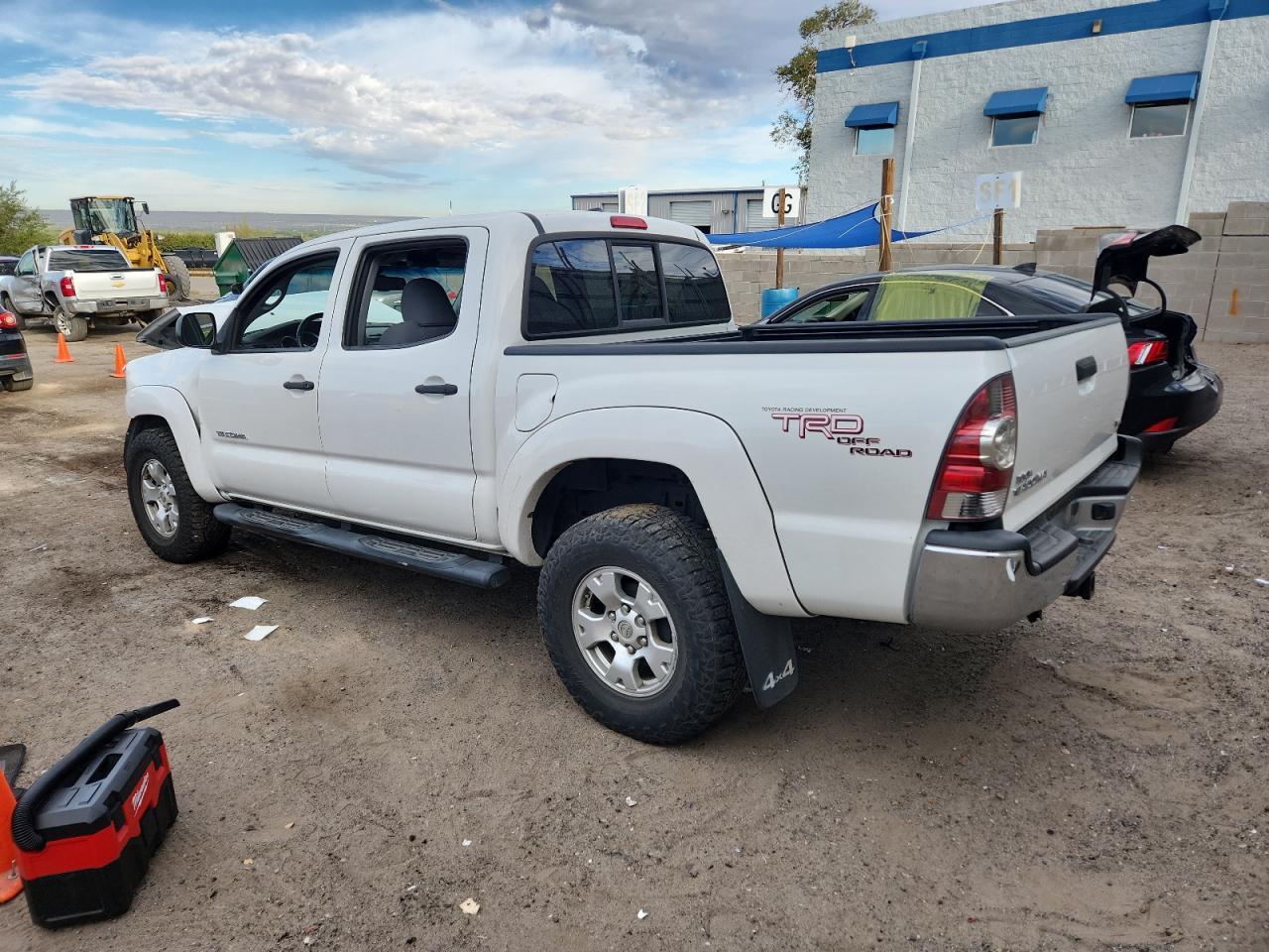 2011 TOYOTA TACOMA