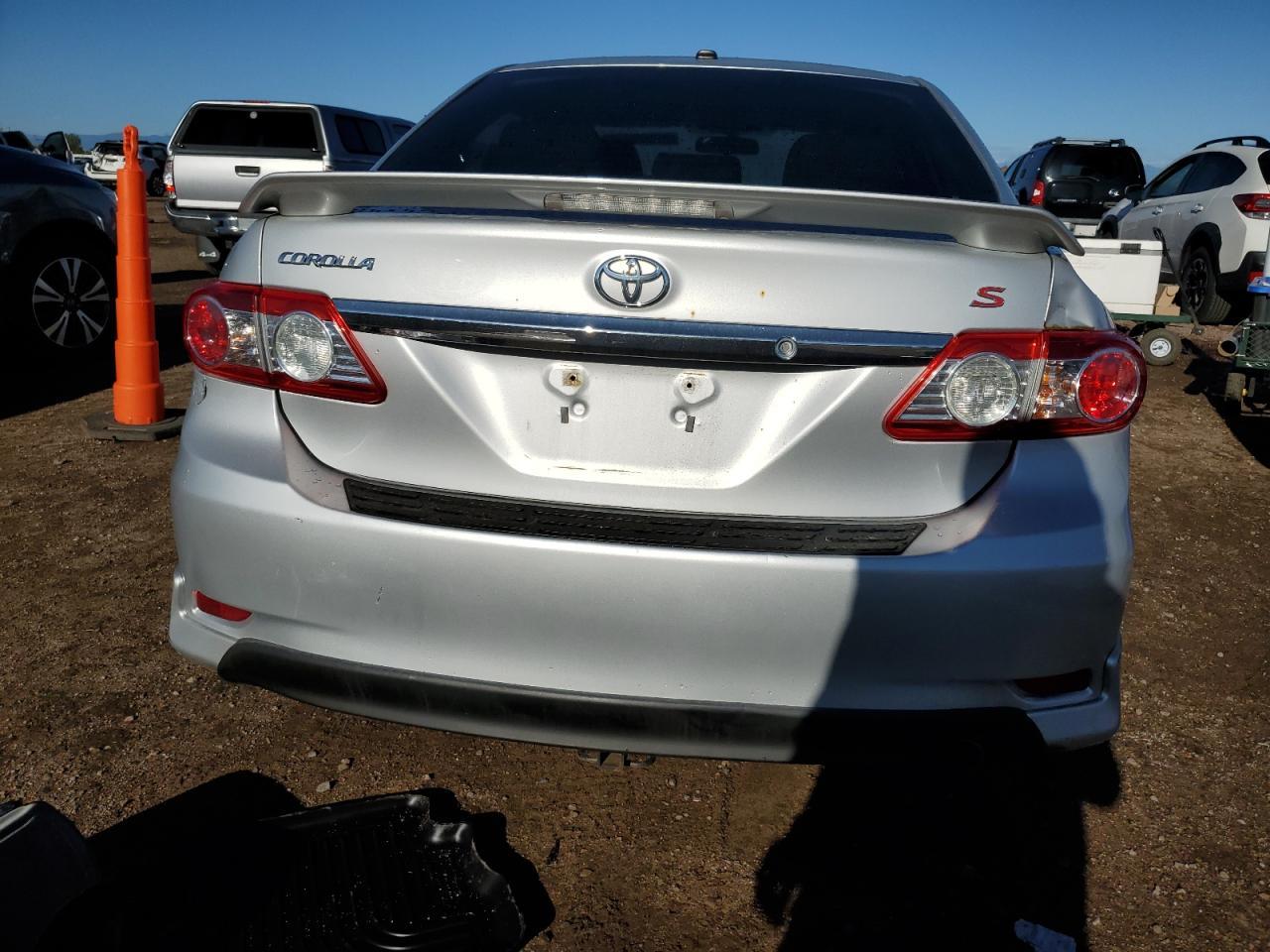 2012 TOYOTA COROLLA