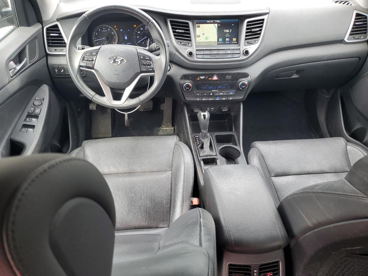 2017 HYUNDAI TUCSON