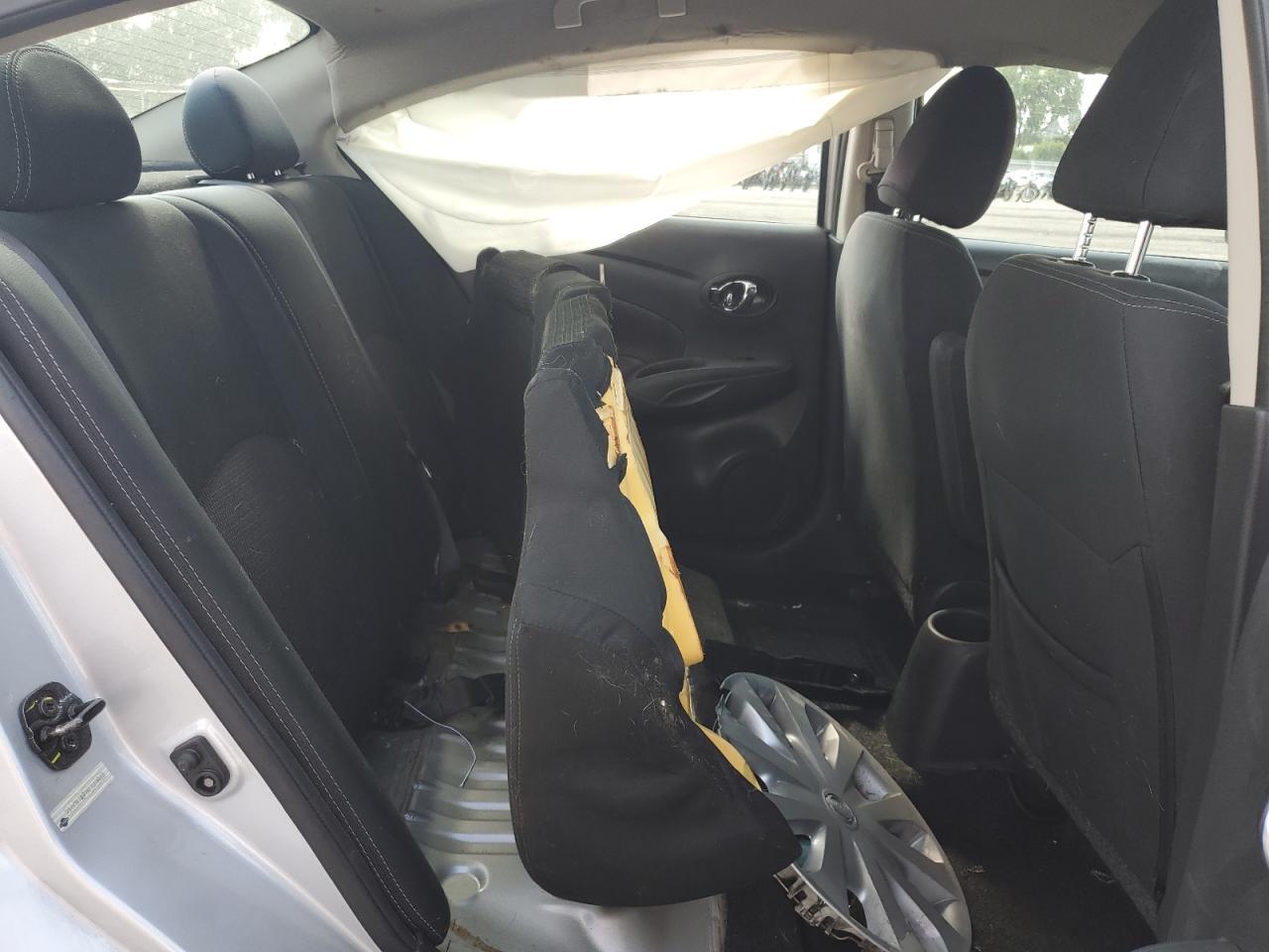 2019 NISSAN VERSA