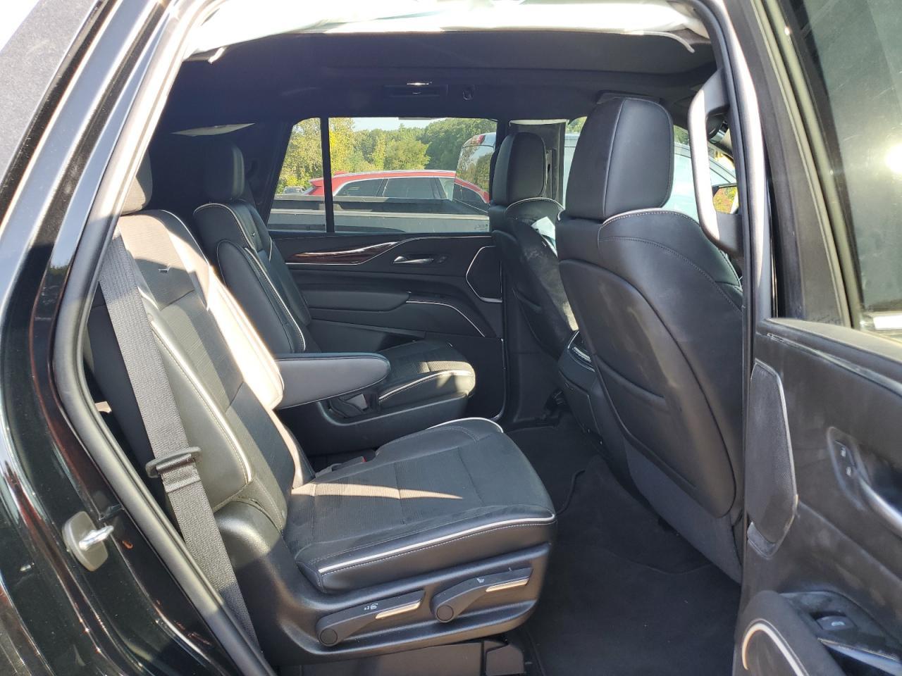 2022 CADILLAC ESCALADE