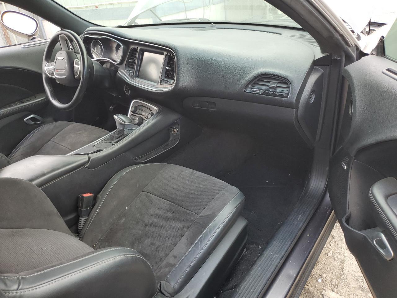 2015 DODGE Challenger