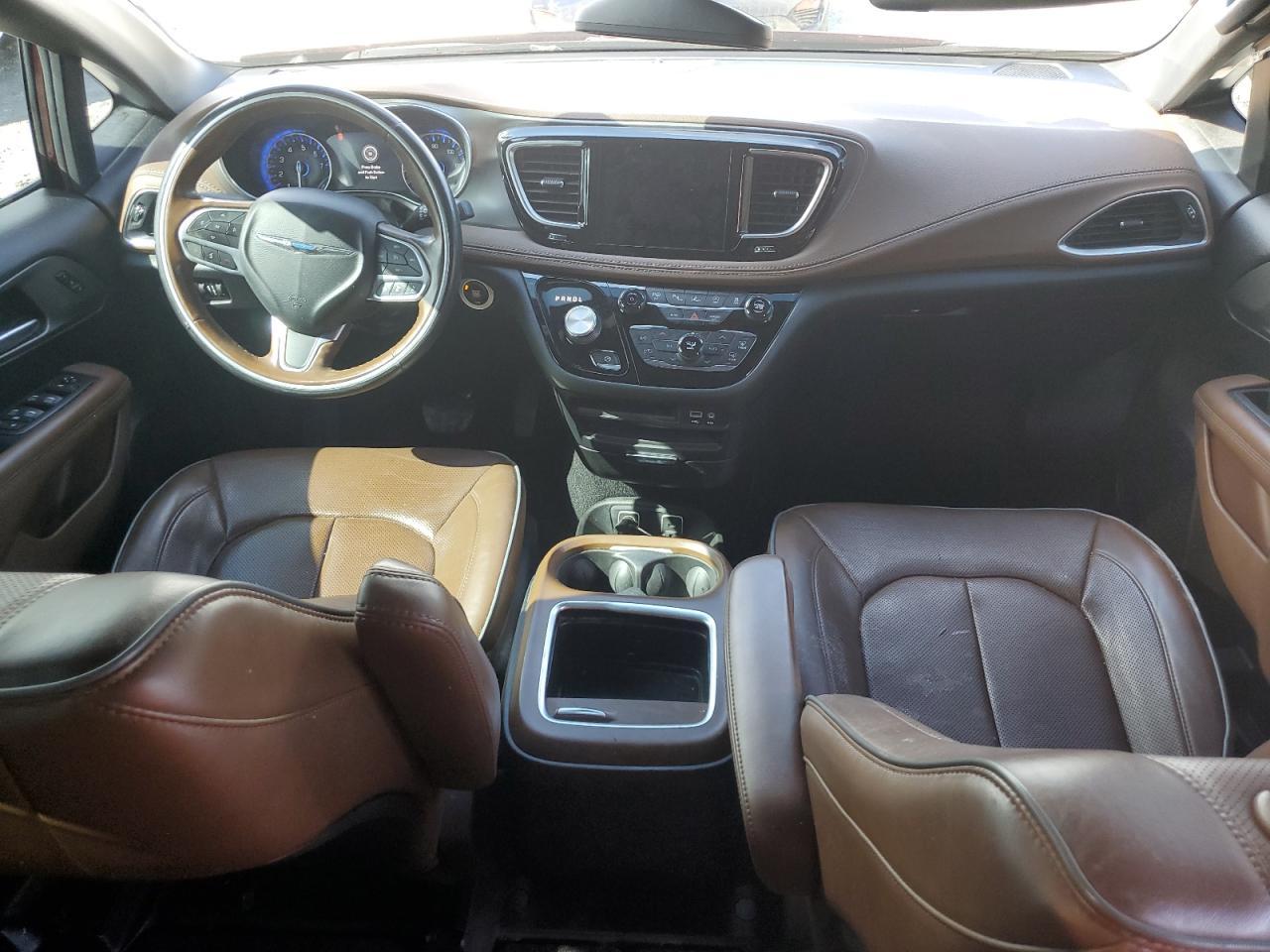 2020 CHRYSLER Pacifica