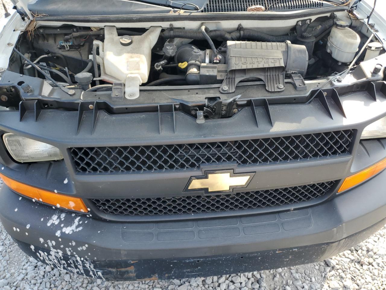 2010 CHEVROLET EXPRESS 2500