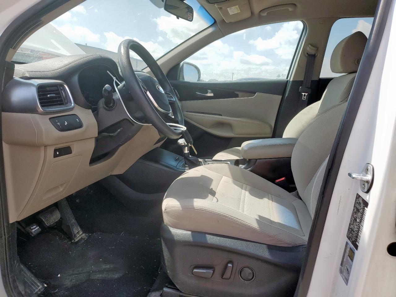 2019 KIA SORENTO