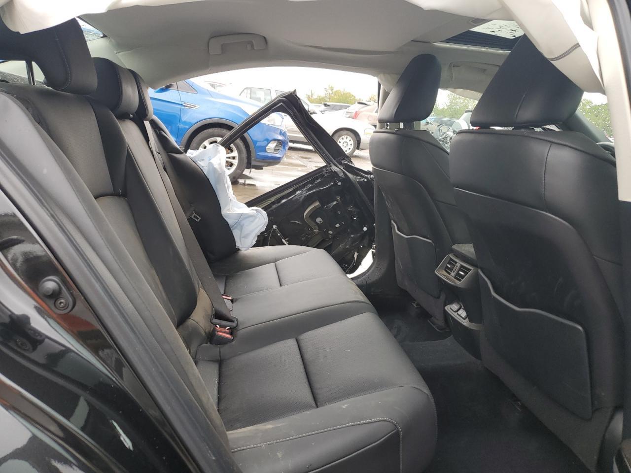 2024 LEXUS Es