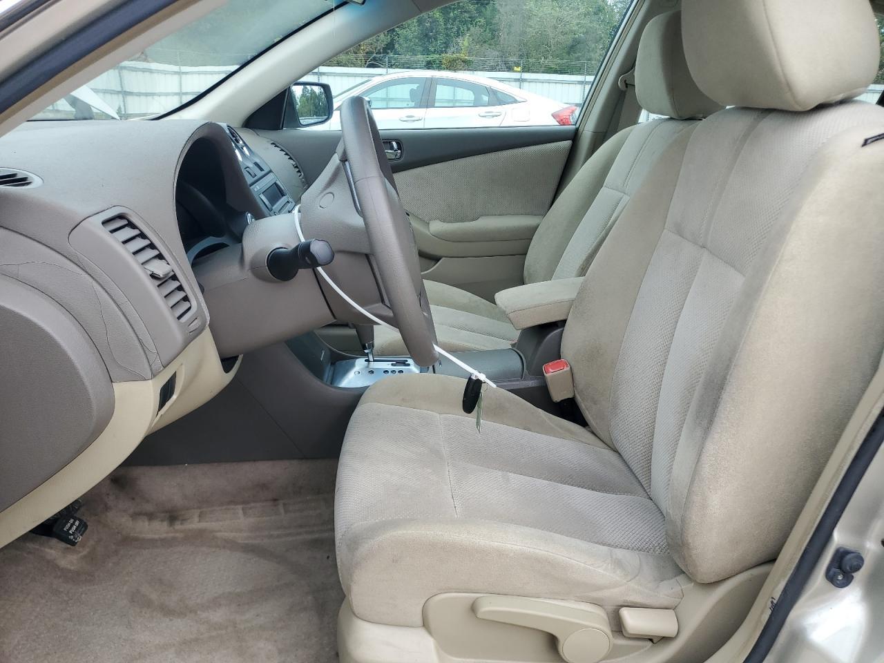 2009 NISSAN ALTIMA