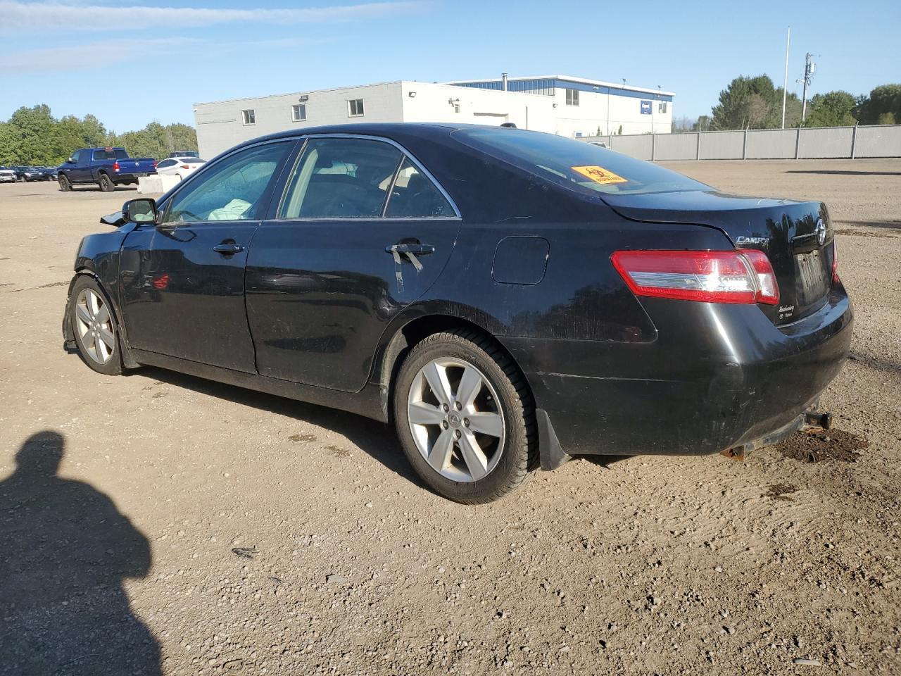 2010 TOYOTA CAMRY