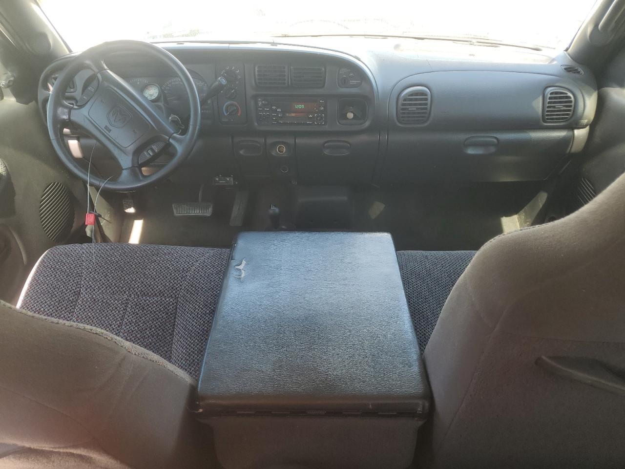 2001 DODGE Ram 2500