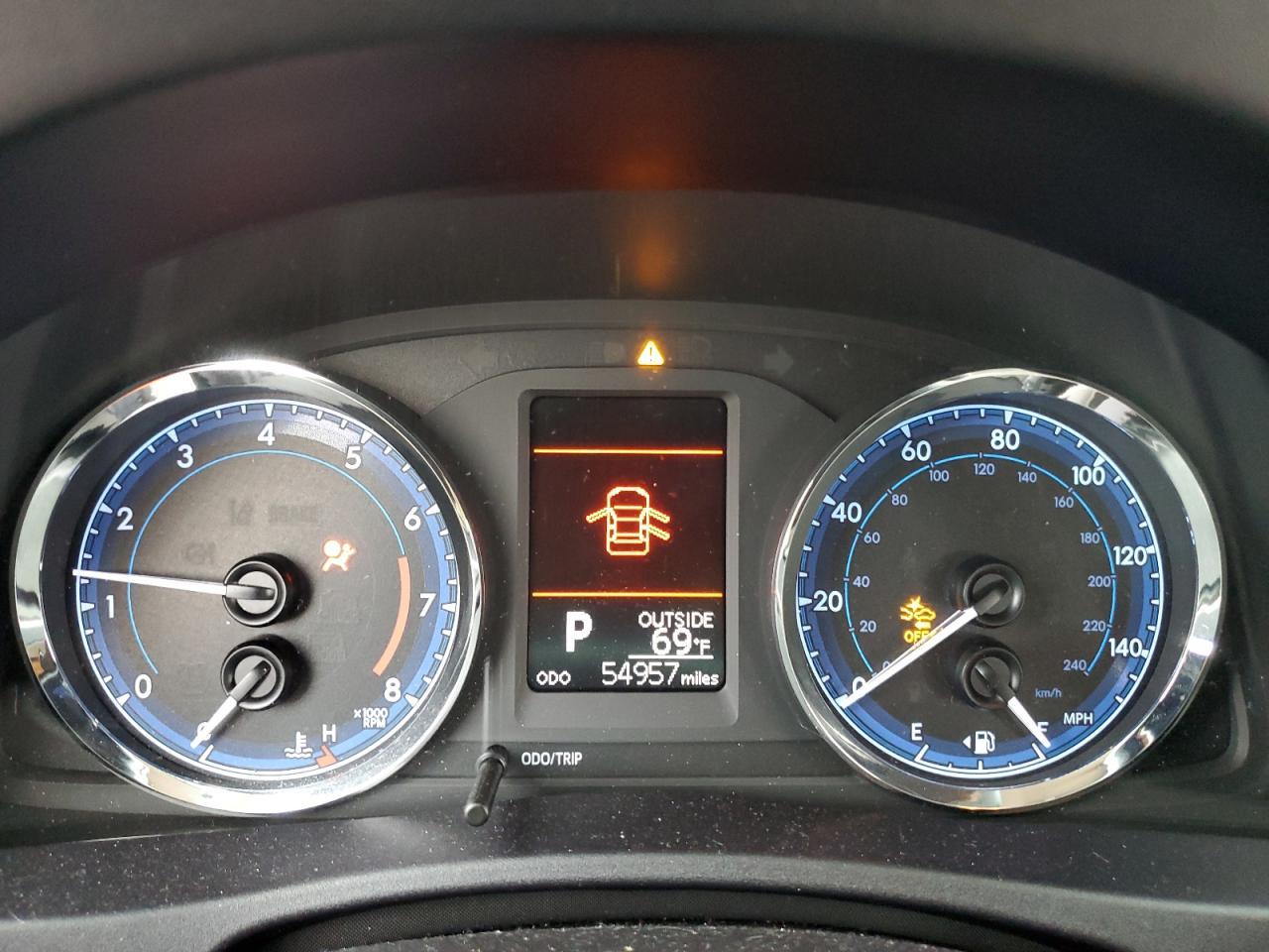 2019 TOYOTA COROLLA