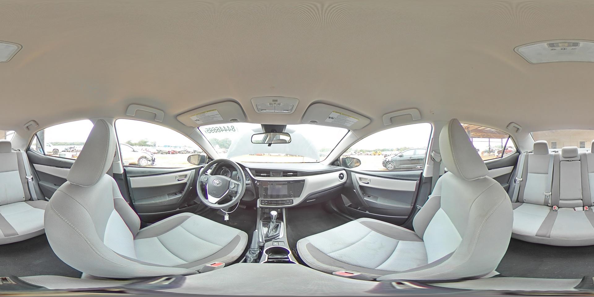 2018 TOYOTA COROLLA