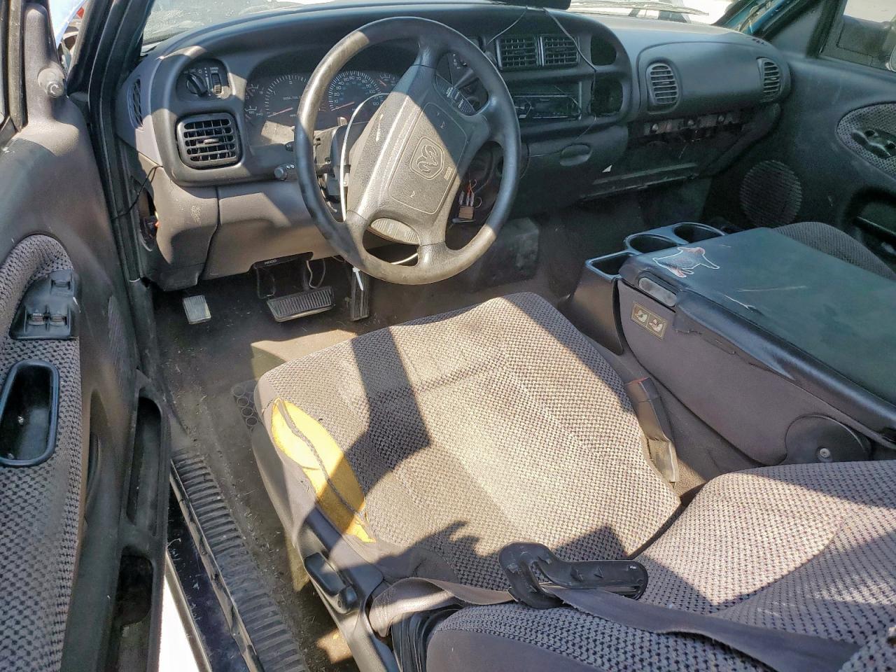 2001 DODGE Ram 2500