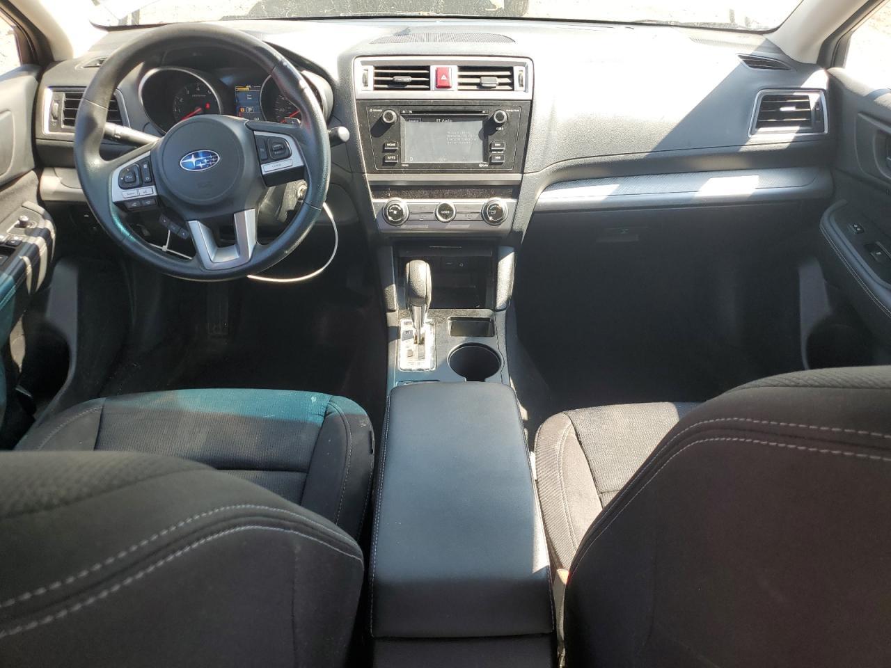 2017 SUBARU Legacy
