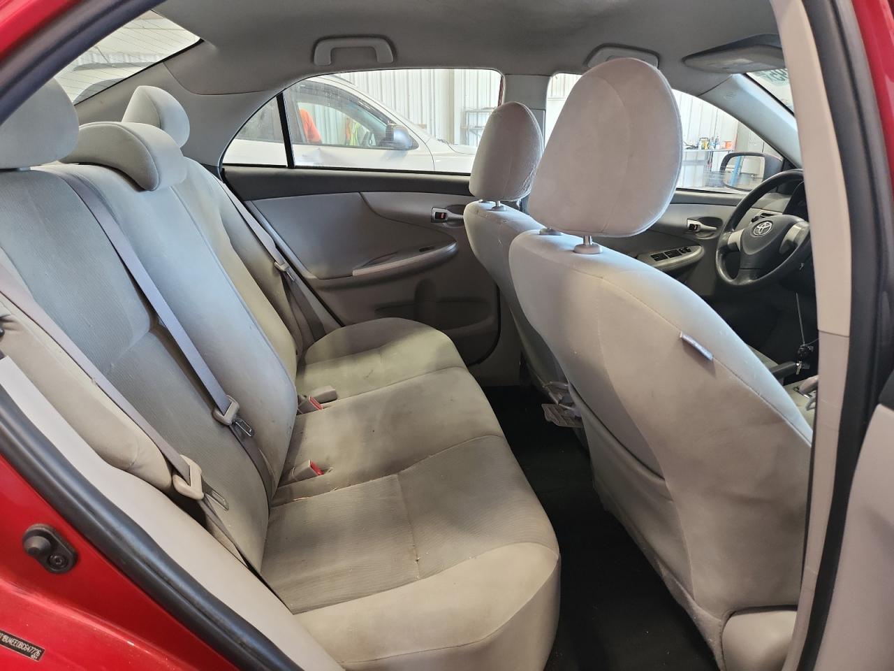 2011 TOYOTA COROLLA
