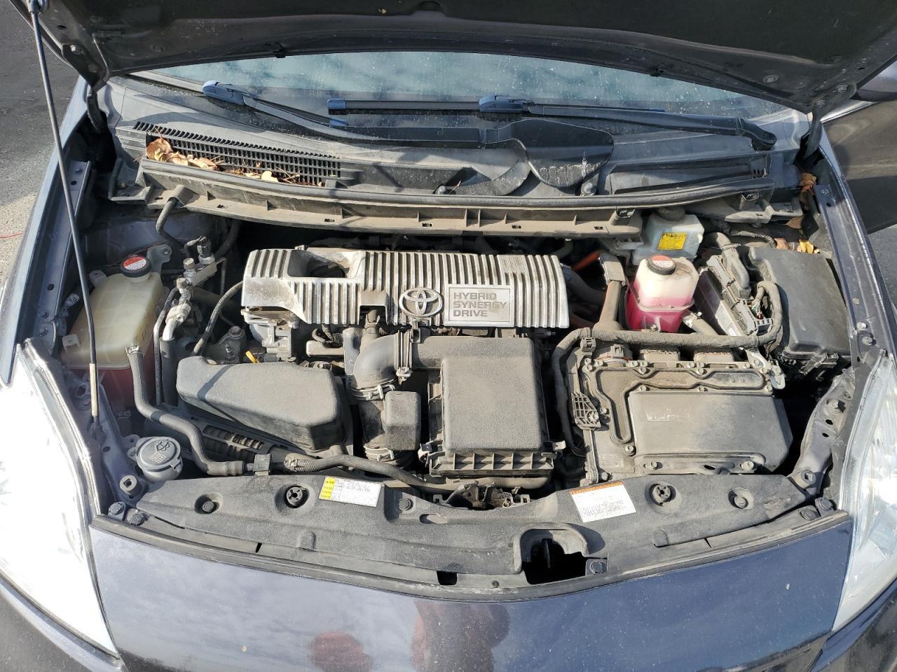 2015 TOYOTA PRIUS