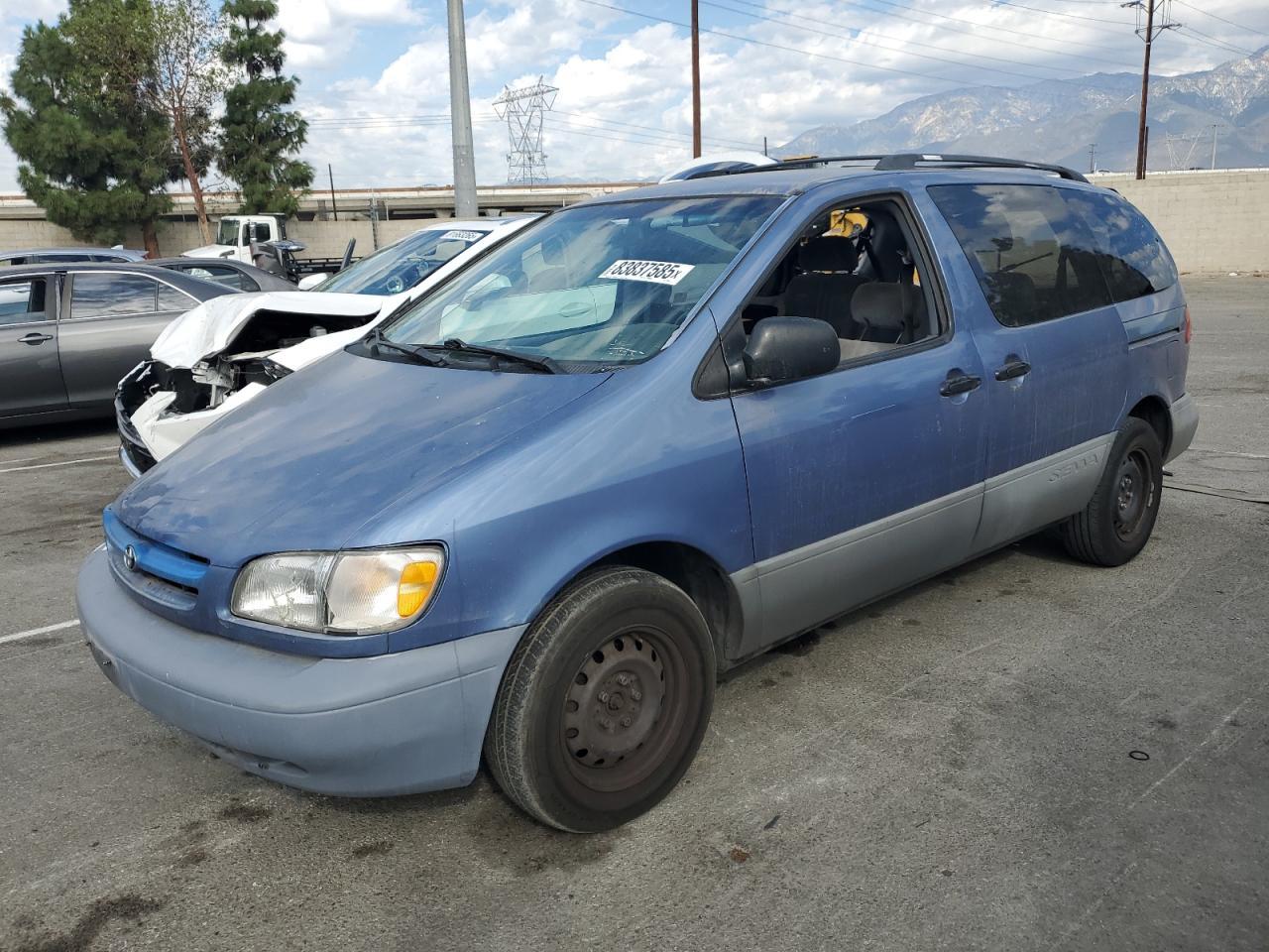1998 TOYOTA SIENNA