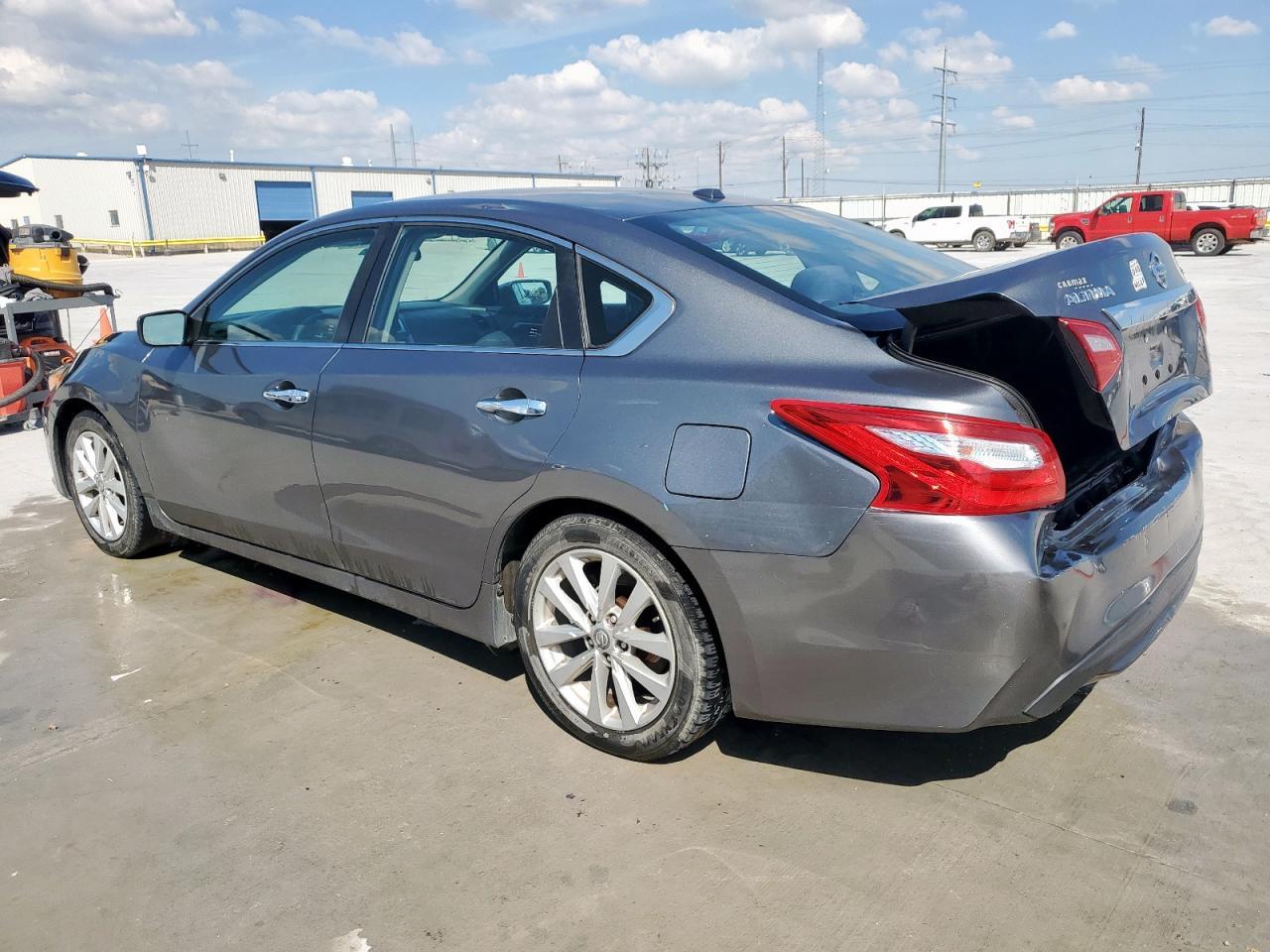 2017 NISSAN ALTIMA