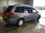 2004 TOYOTA SIENNA