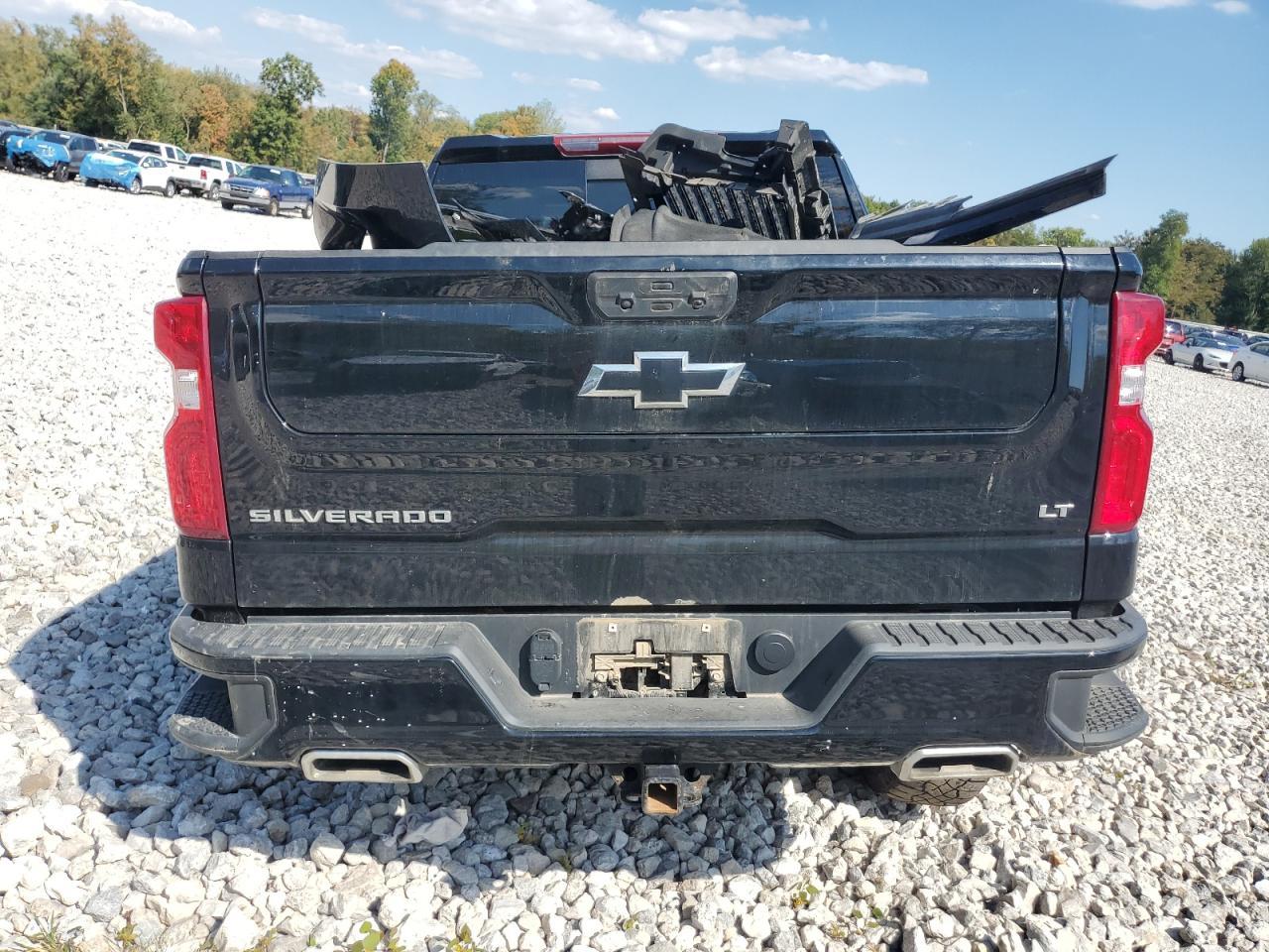 2024 CHEVROLET Silverado