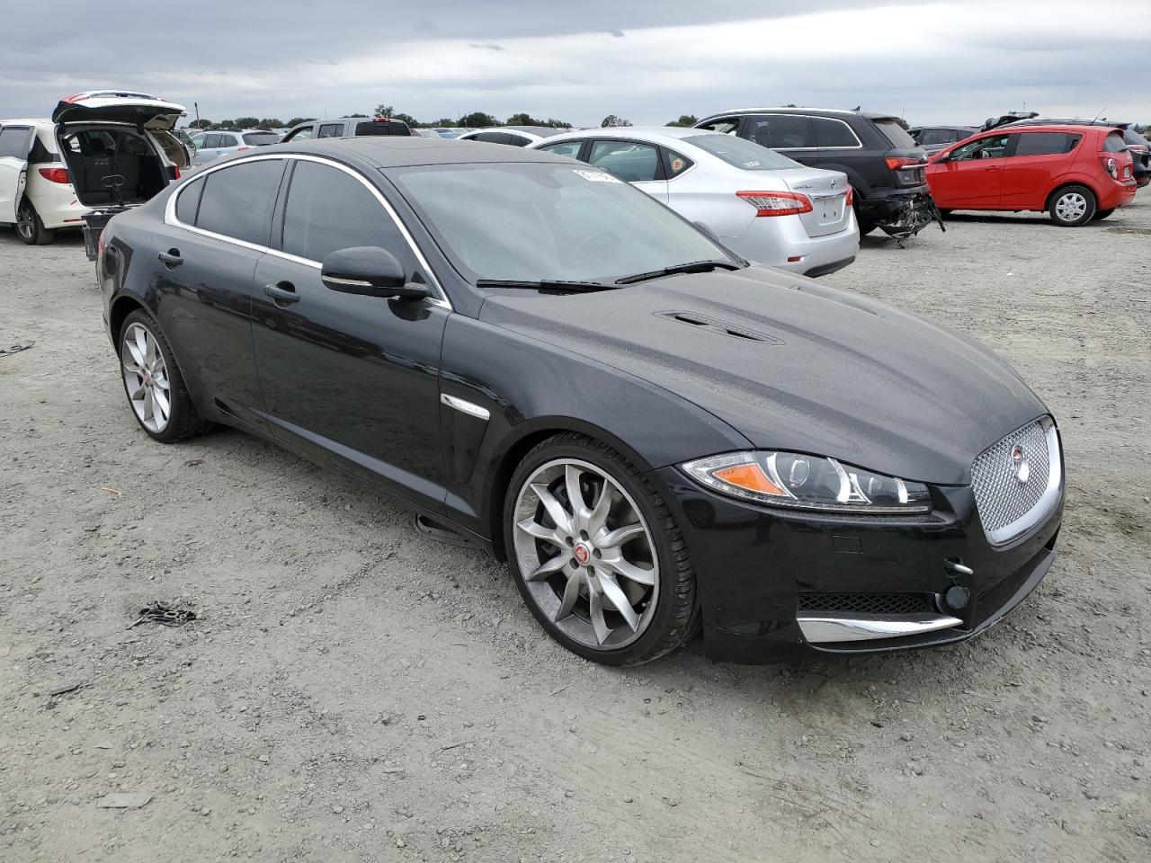 2015 JAGUAR XF